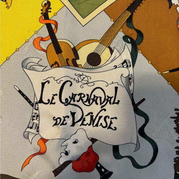 AUTHENTIC HERMES LE CARNAVAl DE VENISE SILK SCARF BY H de WANTRIGANT. - Picture 4 of 13